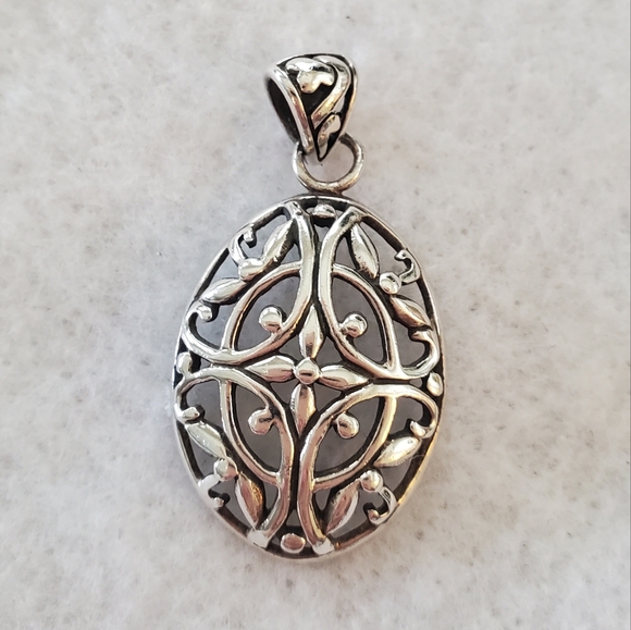 925 Sterling Silver Jewelry - Sterling Silver Filigree Faith Pendant Necklace